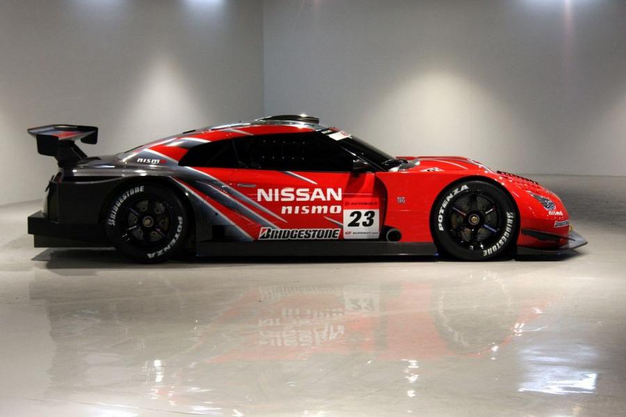  Nissan GT-R GT500 Race Car 2007 года  (фото 4 из 26)